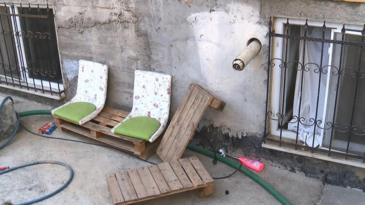 SON DAKİKA Pendik'te evde yabancı uyruklu 2 kişinin cesedi bulundu!