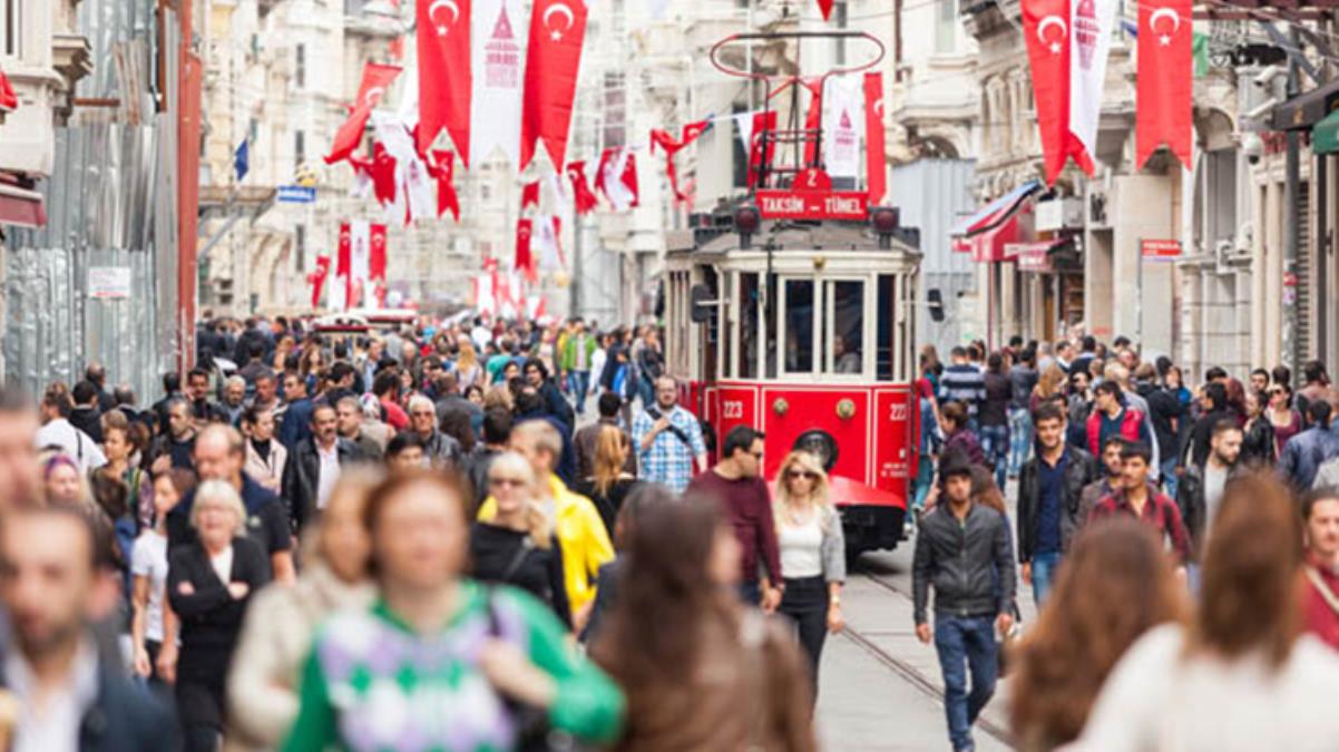 Son dakika: Türkiye genelinde işsiz sayısı 75 bin kişi azalarak 3 milyon 717 bin kişi oldu
