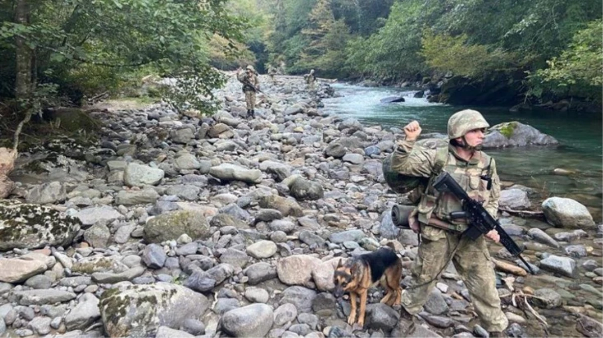 Son Dakika! Yunanistan'a yasa dışı geçmeye çalışan 6'sı FETÖ mensubu 25 kişi yakalandı