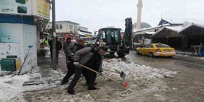 Akçadağ Belediyesi 7/24 sahada
