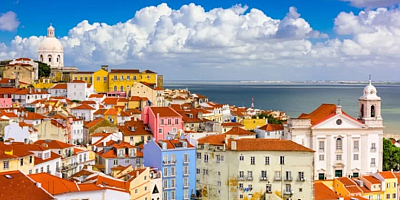 Aylık 43 bin TL geliri olan Türk vatandaşlarına Avrupa Birliği ülkesi oturum izni verecek