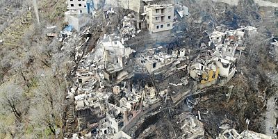 Bakan Kurum: 'Yanan 60 evin yerine 6 ay içerisinde yenilerini inşa ederek yaraları saracağız'