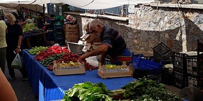 Beykoz halk pazarında  denetim yok uygulama yok 