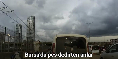 Bursa’da pes dedirten anlar: Motosikletliyle çarpıştı, ilk işi aracına bakmak oldu