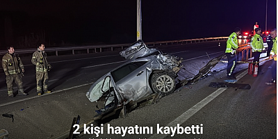 Çanakkale’de otomobil paramparça oldu: 2 kişi hayatını kaybetti
