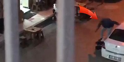 Çevredekiler izlemekle yetindi! Eski eşini sokak ortasında tekme tokat dövdü