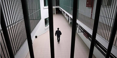 Depremde 53 cezaevi personeli vefat etti