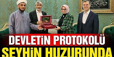 Devletin protokolü şeyhin huzurunda
