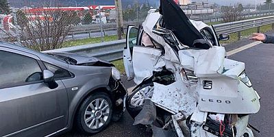 Düzce TEM Otoyolu'nda 14 araç birbirine girdi: 8 yaralı