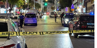 Esenler’de polisin üzerine yürüyen eli bıçaklı şahıs etkisiz hale getirildi