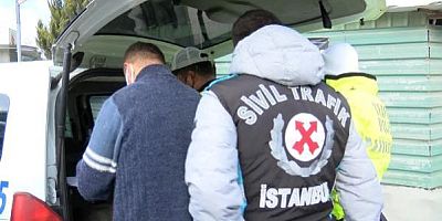 EYÜPSULTAN'DA BELGESİ OLMAYAN HAFRİYAT KAMYONU ŞOFÖRLERİNE CEZA YAĞDI