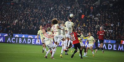 Fenerbahçe son dakikada güldü