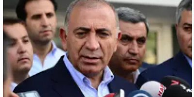 Gürsel Tekin CHP'nin hesaplarına erişmek için bankaya başvurdu