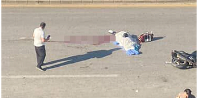 İki otomobilin arasında sıkışan motosiklet sürücüsü hayatını kaybetti