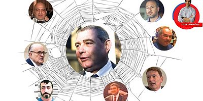 İki Saray’ın arka kapısında dönenler