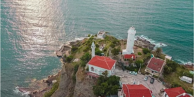 İstanbul Boğazının Karadeniz'e Açılan Noktası ve Beykoz'un En Meşhur Köyü Anadolufeneri Hakkında Her Şey