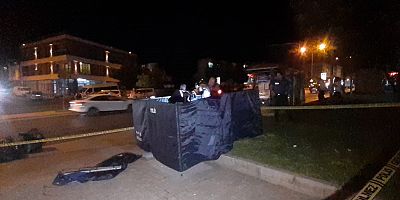 İzmir'de parkta ceset bulundu