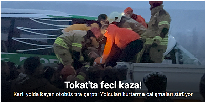 Karlı yolda kayan otobüs tıra çarptı: Yolcuları kurtarma çalışmaları sürüyor