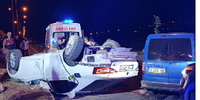 Kazada takla atan otomobil 2 tır sürücüsünün üzerine uçtu: 6 yaralı