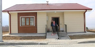 Kerpiç evden, çelik modern eve