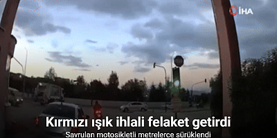 Kırmızı ışıkta geçen kamyonet motosiklete çarptı: Sürücü yerde sürüklendi
