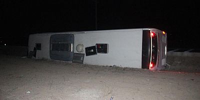 Konya'da yolcu otobüsü devrildi: 14 yaralı