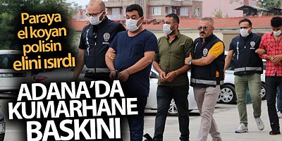 Kumarhaneyi basıp paraya el koyan polisin elini ısırdı