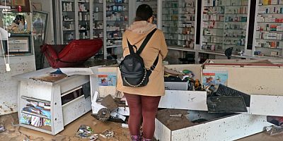 Kumluca'da sel esnafı vurdu, görüntüler savaş alanlarını aratmadı