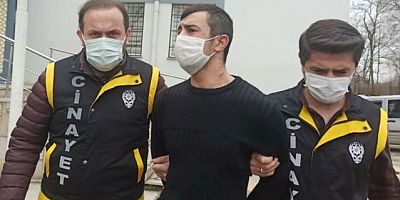  Madde bağımlısı şahıs önüne çıkan herkesi bıçakladı