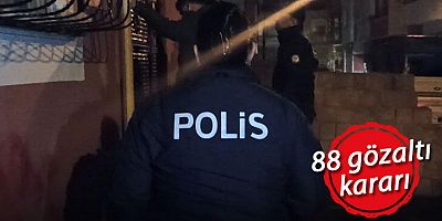 Mersin merkezli 14 ilde 'dolandırıcılık' operasyonu; 88 gözaltı kararı