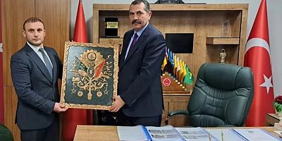 MHP İstanbul İl Başkanı Sertel Selim, MHP Beykoz İlçe Başkanlığı’nı ziyaret etti. 