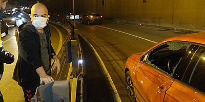 Minibüsün camından fırlayıp karşı yöndeki otomobile çarparak hayatını kaybetti