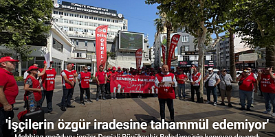 Mobbing mağduru işçiler Denizli Büyükşehir Belediyesinin kapısına dayandı