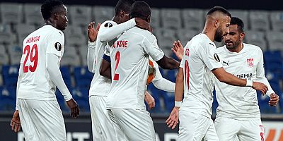 ÖZET İZLE| Karabağ 2-3 Sivasspor Maç Özeti ve Golleri İzle