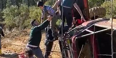 Pendik'te içinde 2 çocuk bulunan Off-Road aracı devrildi