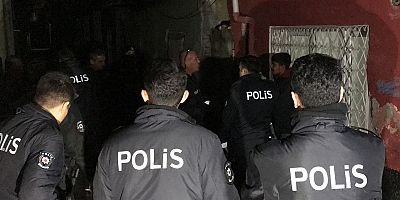 Polisten kaçıp uyuyor numarası yaptı