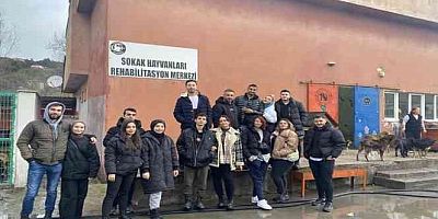 Rehabilitasyon merkezindeki hayvanları unutmadılar