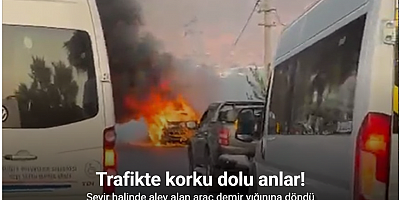Seyir halinde alev alan araç demir yığınına döndü