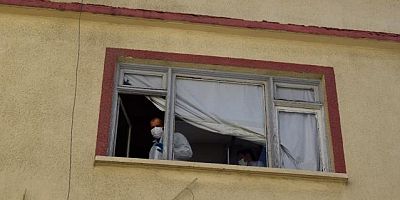 SON DAKİKA 30 gün önce hayatını kaybeden adamı, komşular kötü koku gelince fark etti