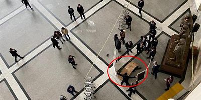 SON DAKİKA Bakırköy Adalet Sarayı'nda intihar! 7. kattan atlayan adam hayatını kaybetti
