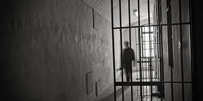 SON DAKİKA BELLİ OLDU! Açık cezaevi izinleri uzatıldı mı, ne zaman sona erecek? Adalet Bakanlığı ile 2021 Açık cezaevi izinleri ertelendi mi?