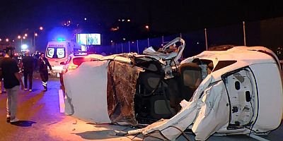 SON DAKİKA Beykoz'da lastiği patlayan otomobil kazaya neden oldu: 3 ölü, 3 yaralı