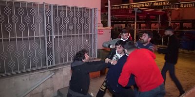 SON DAKİKA Bursa'da antikacı dükkanındaki yangın sırasında büyük kavga