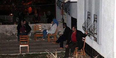SON DAKİKA İftar öncesi yemek için tartıştığı eşini bıçaklayarak öldürdü