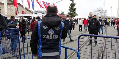 SON DAKİKA İstiklal Caddesi'ne girişler kapatıldı