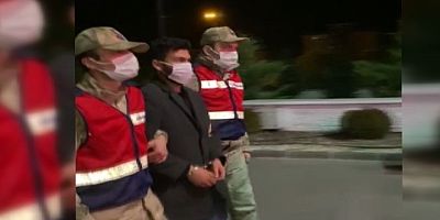 SON DAKİKA Sosyal medya dolandırıcısını jandarma timleri yakaladı