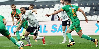 SON DAKİKA Süper Lig: Beşiktaş: 3 - Aytemiz Alanyaspor: 0 (Maç sonucu)