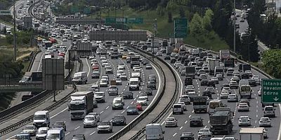 SON GELİŞME Bayram tatili için plan yapanlara Bilim Kurulu üyesi Çalışkan'dan kötü haber: Seyahat yasağı geri gelebilir