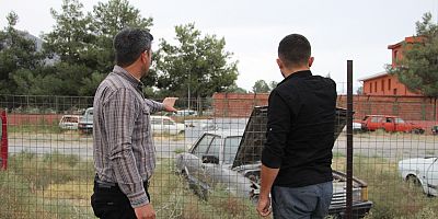 SONUNDA BUDA OLDU Kendisine emanet edilen araçları satıp borcunu ödedi yediemin
