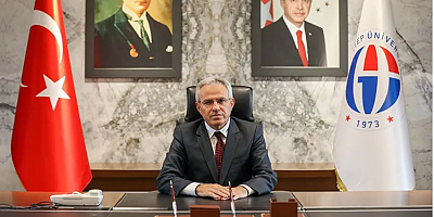 Tam bir deli' dediği rektör